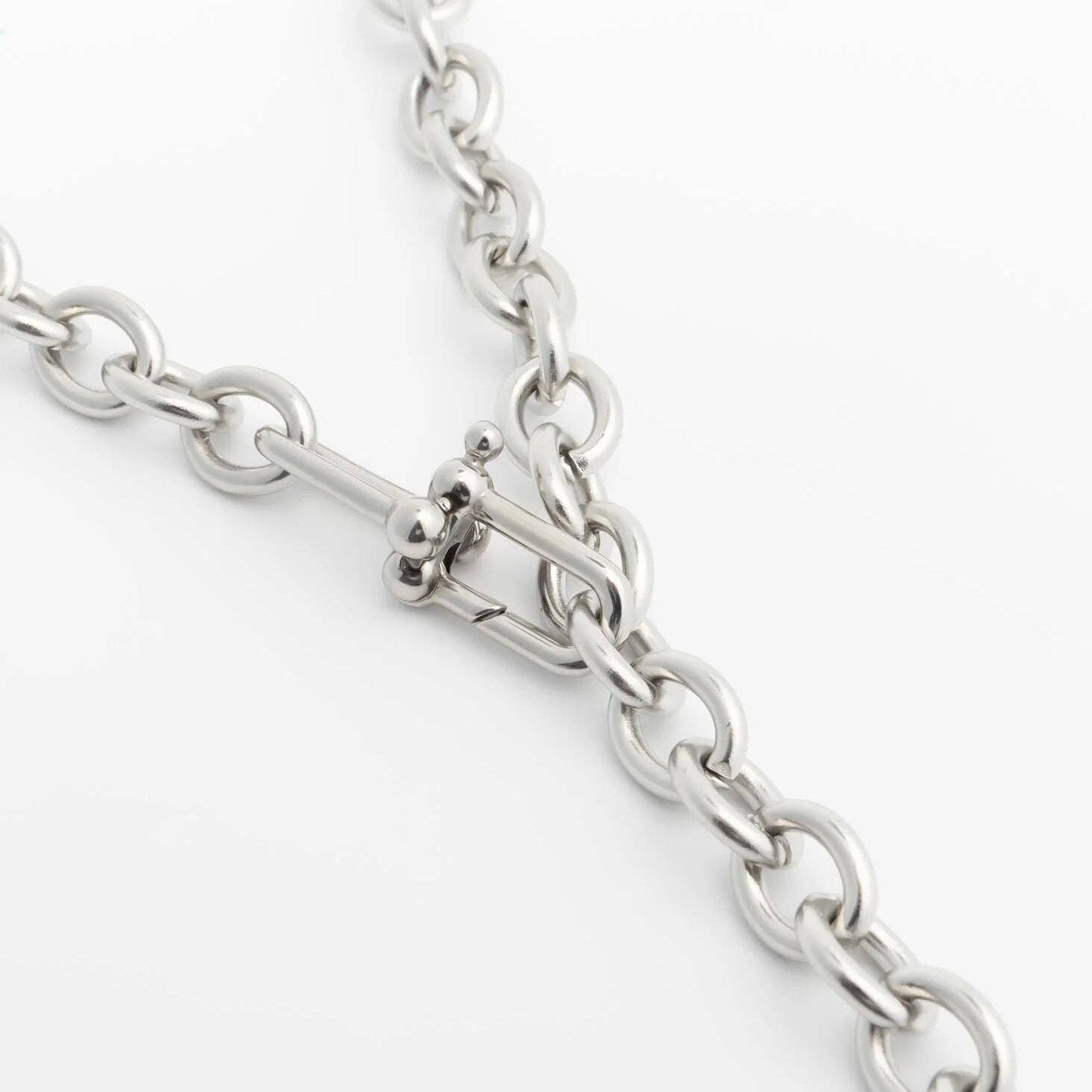 Gold Stainless Steel Y Necklace with Horseshoe Carabiner