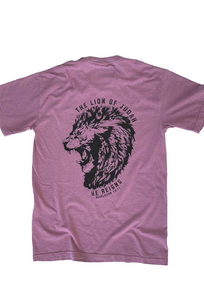 Heavyweight Lion of Judah Graphic Tee