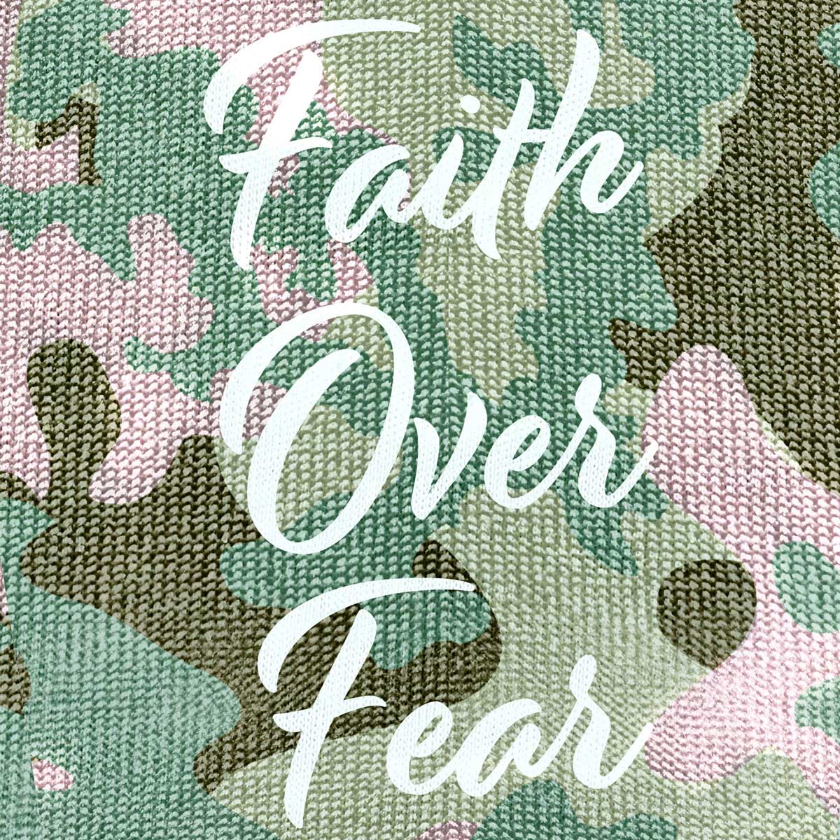 Kerusso Drink Sleeve Faith Over Fear: Camo