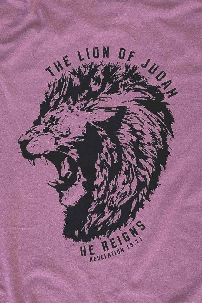 Heavyweight Lion of Judah Graphic Tee