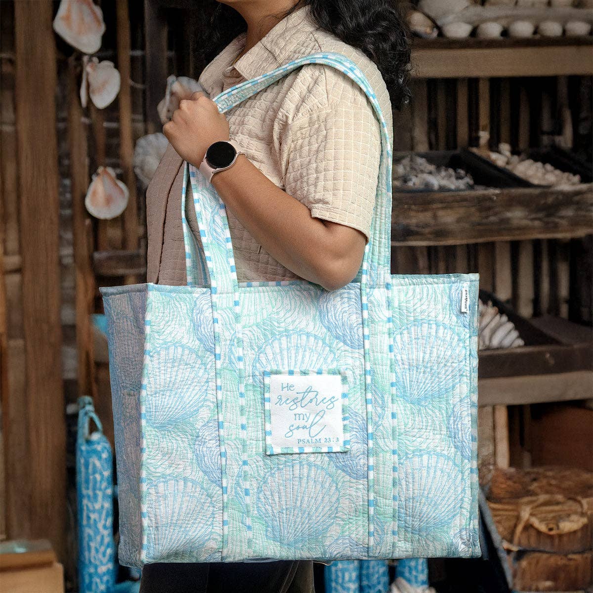 Grace & truth Women's Tote Bag Seaside Treasure