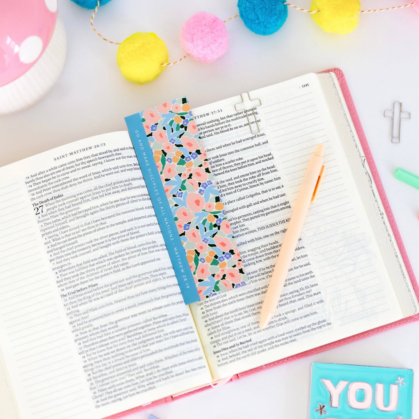 Bookmark + Cross Paper Clips: Matthew 28:19