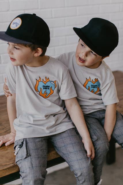 Made to worship-graphic tee