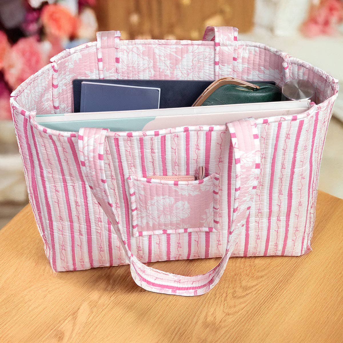 Grace & truth Women's Tote Bag Blush Bloom