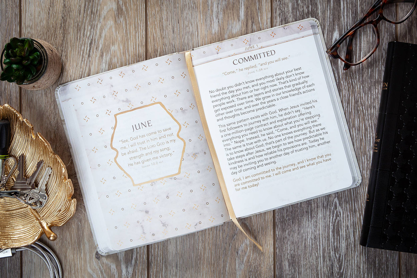 A Little God Time for Men (Large Print Devotional)