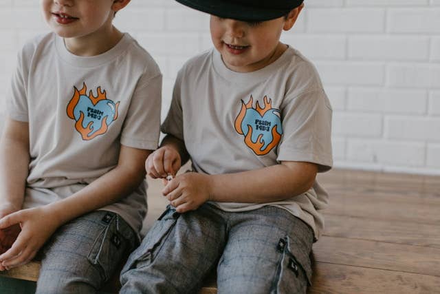 Made to worship-graphic tee