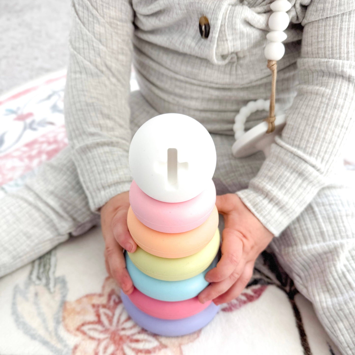 Cross Stacker Toy: Graceful