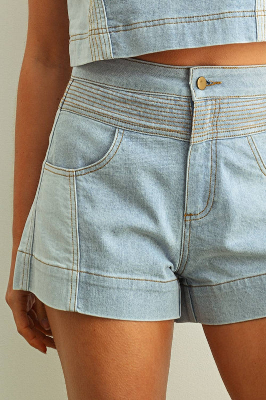 MIX DENIM COLOR BLOCKED SHORTS