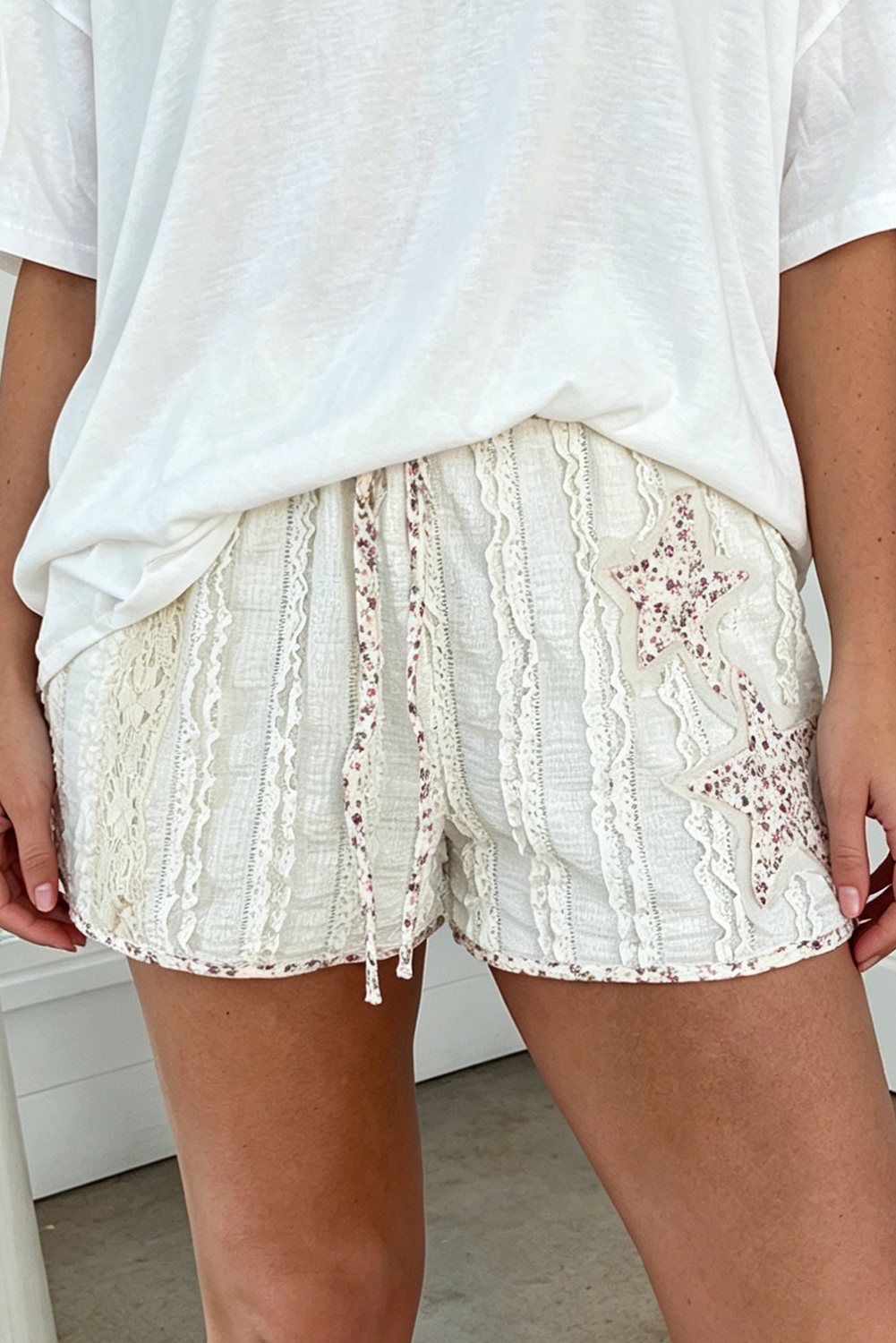 Summer Floral Star Pattern Shorts