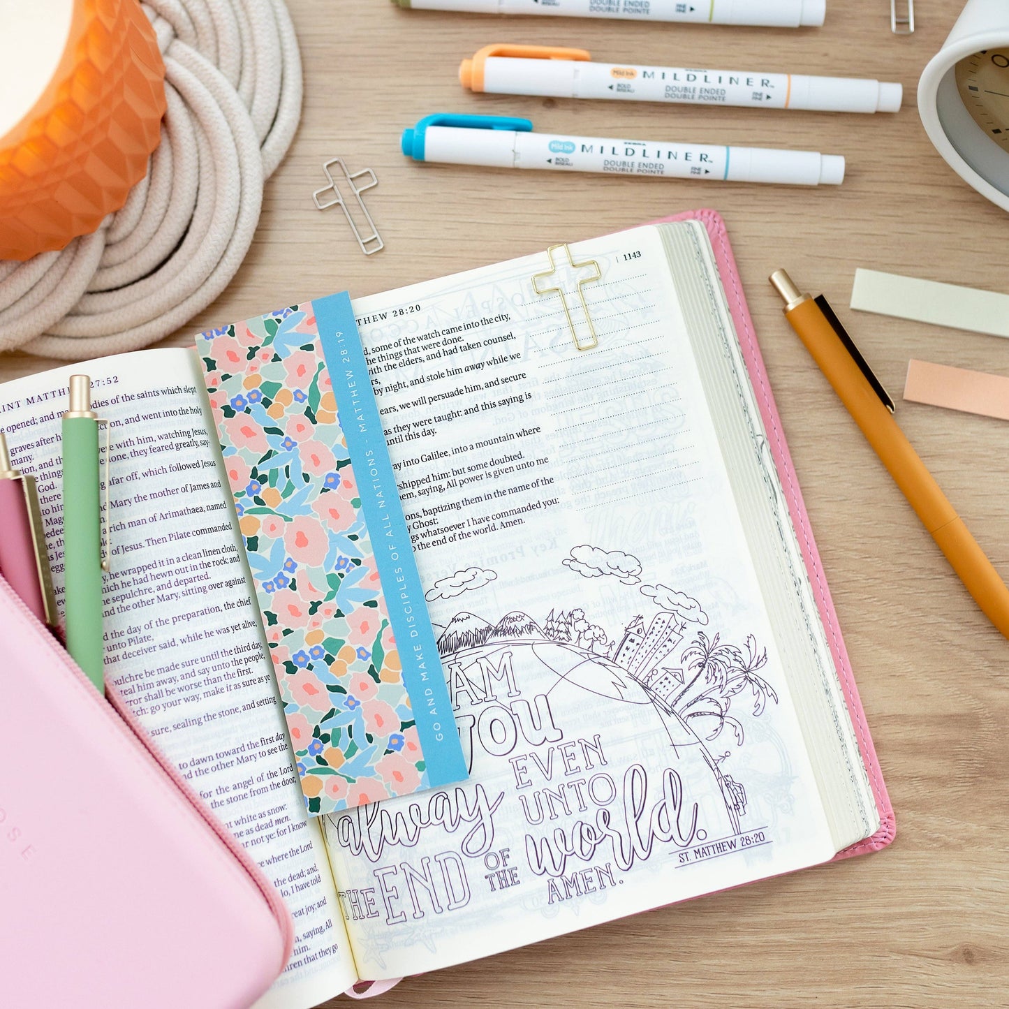 Bookmark + Cross Paper Clips: Matthew 28:19