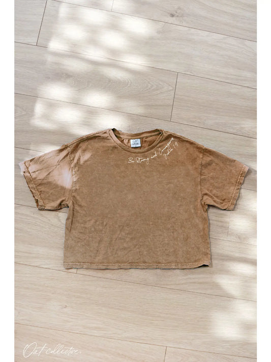 BE STRONG Cropped Mineral Graphic Top | TOAST