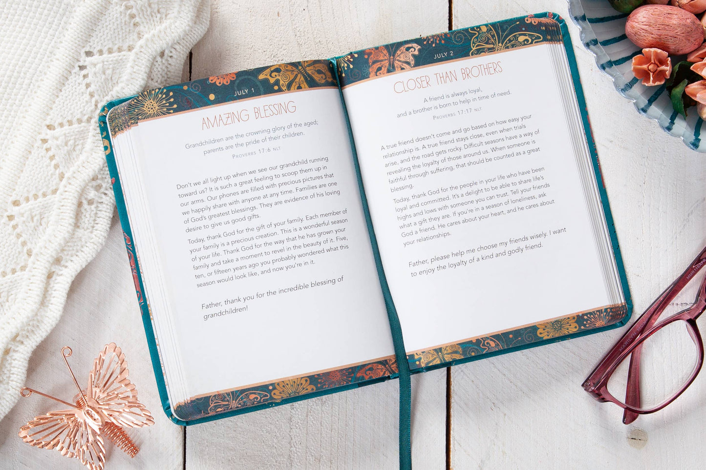 A Little God Time for Grandmas (Devotional)