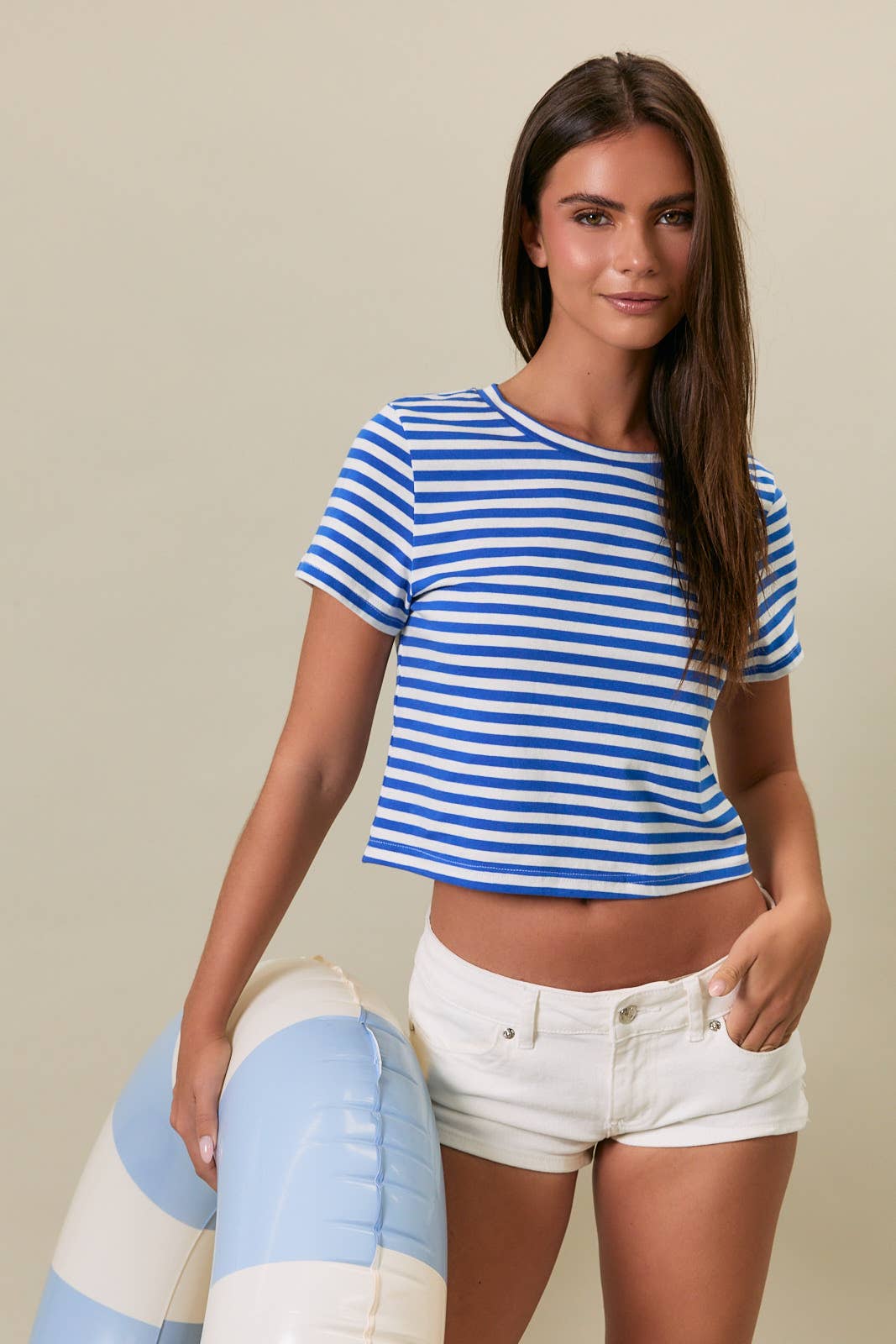 SHORT SLEEVE ROUND NECK STRIPE CROP T-SHIRT