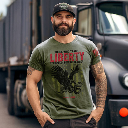 HOLD FAST Mens T-Shirt Liberty Eagle: Military Green